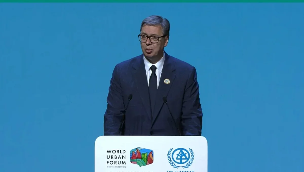 Vuçiç: Bakı hər dəfə məni təəccübləndirir