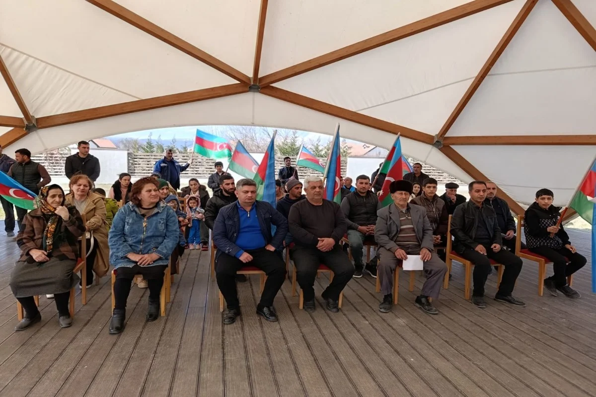 Xanabad kəndinə neçə ailə köçdü? Xocalıda tarixi məskunlaşma