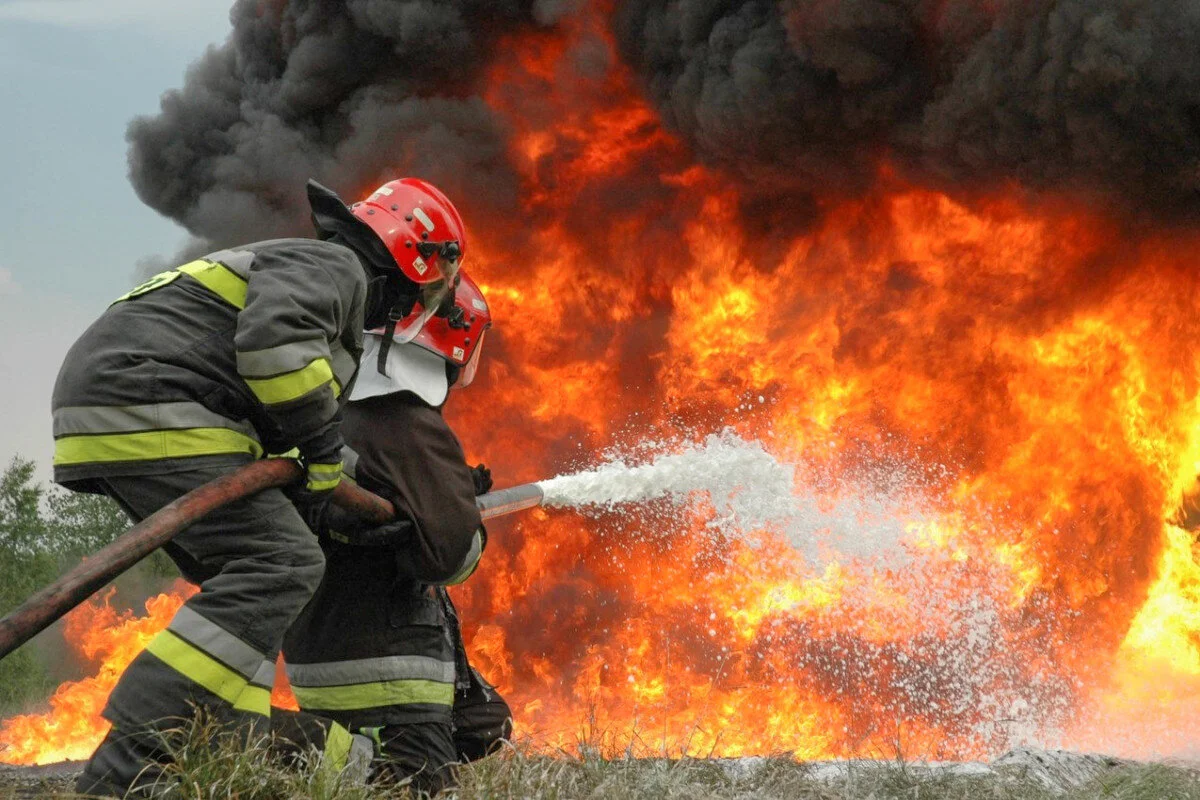 Fire extinguished in residential building in Khankendi