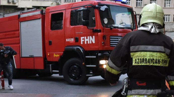Yasamalda evdə partlayış olub, 16 yaşlı gənc ölüb, üç nəfər xəsarət alıb