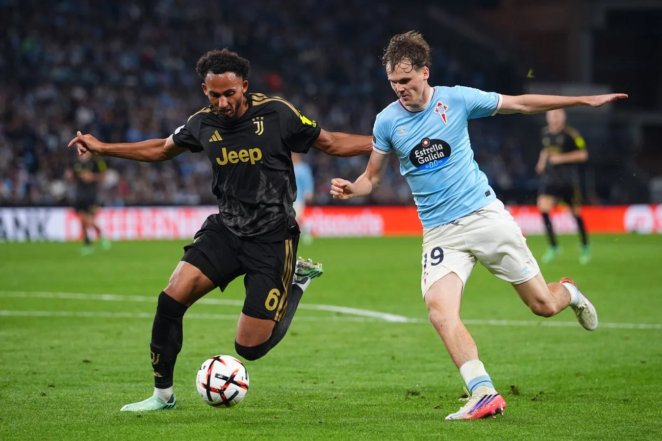 Juventus beat Celta 2-1 with stoppage-time winner
