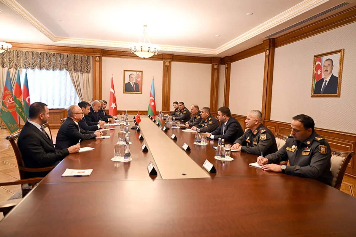 Zakir Hasanov və Selçuk Bayraktar arasında görüş keçirilib