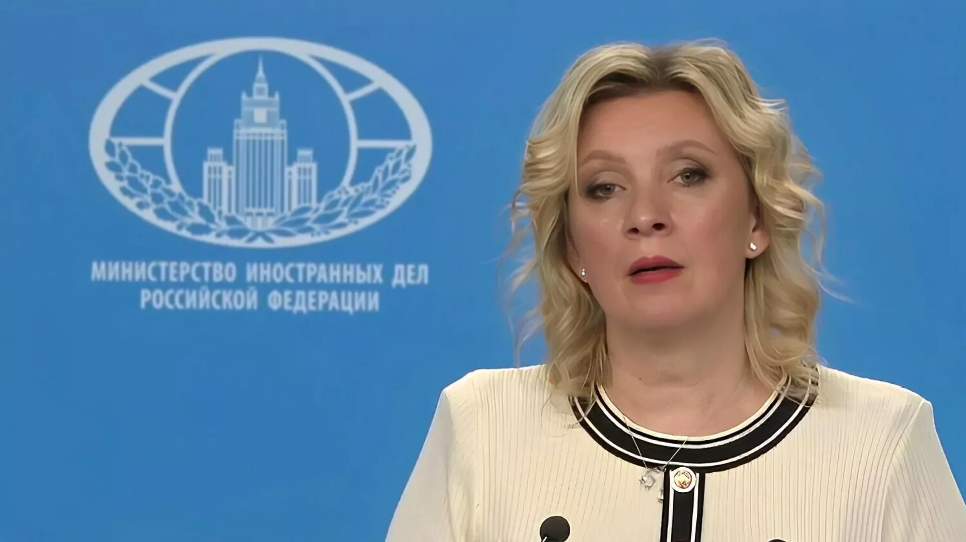 Zaxarova: Ermənistandakı seçkilər Qərbin müdaxiləsi və təzyiq şəraitində keçib