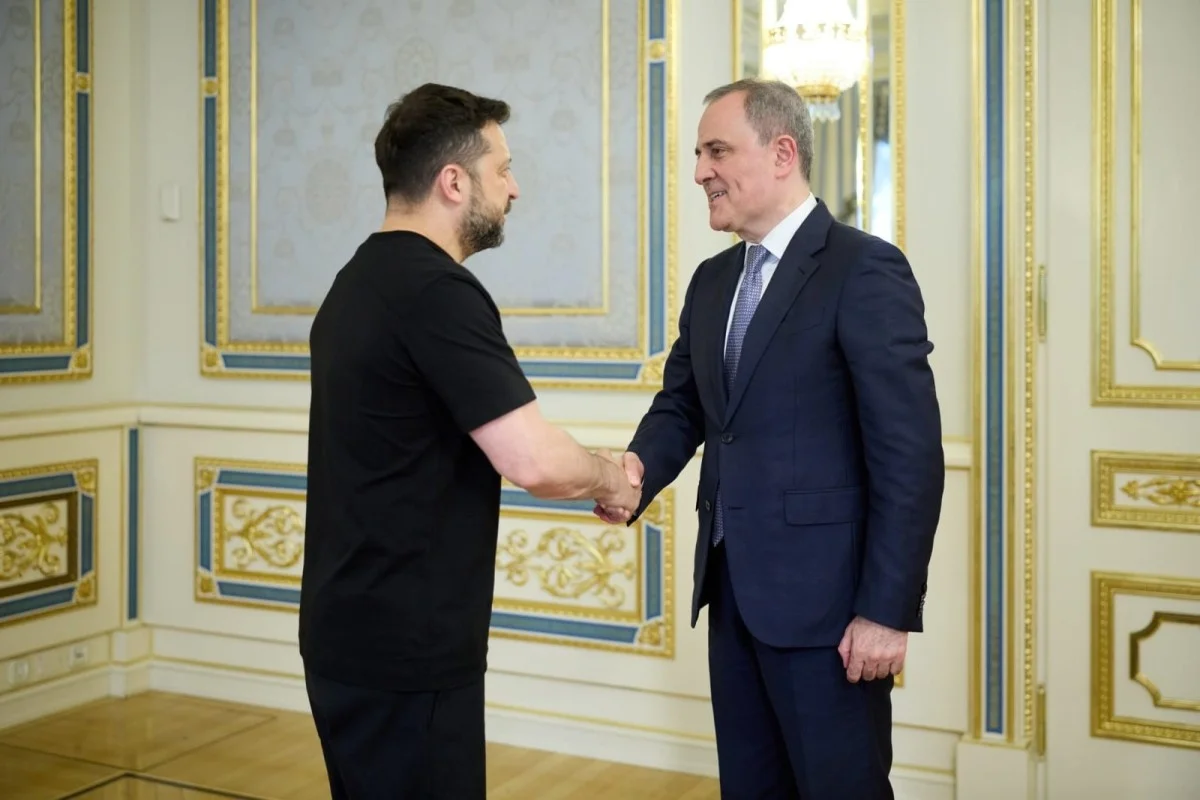 Zelenski Ceyhun Bayramovu qəbul edib