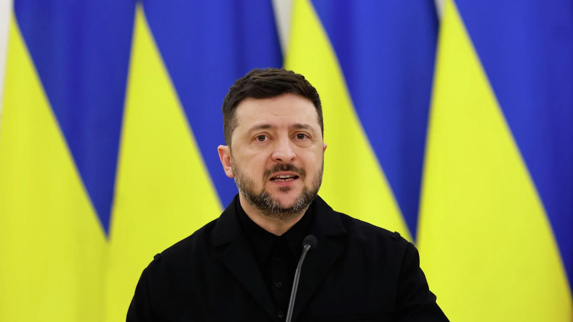 Zelenski: "Serbiyanın yardımı Ukrayna üçün əhəmiyyətlidir"